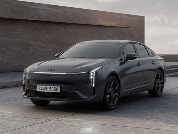 2023  KIA